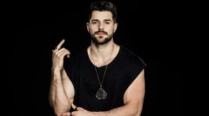 Avião onde estava  DJ Alok sai da pista e quase provoca tragédia