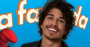 Fotos de Douglas Sampaio com travestis em hotel são divulgadas