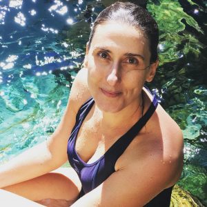 Paola Carosella troca a vida badalada por férias: “É um momento importante”