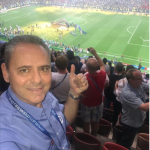 Luís Roberto comemora após a Copa: “Quanto carinho e reconhecimento”