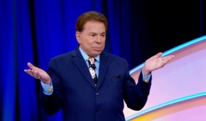 Silvio Santos perde a voz, adia gravação de seu programa no SBT assustando fãs