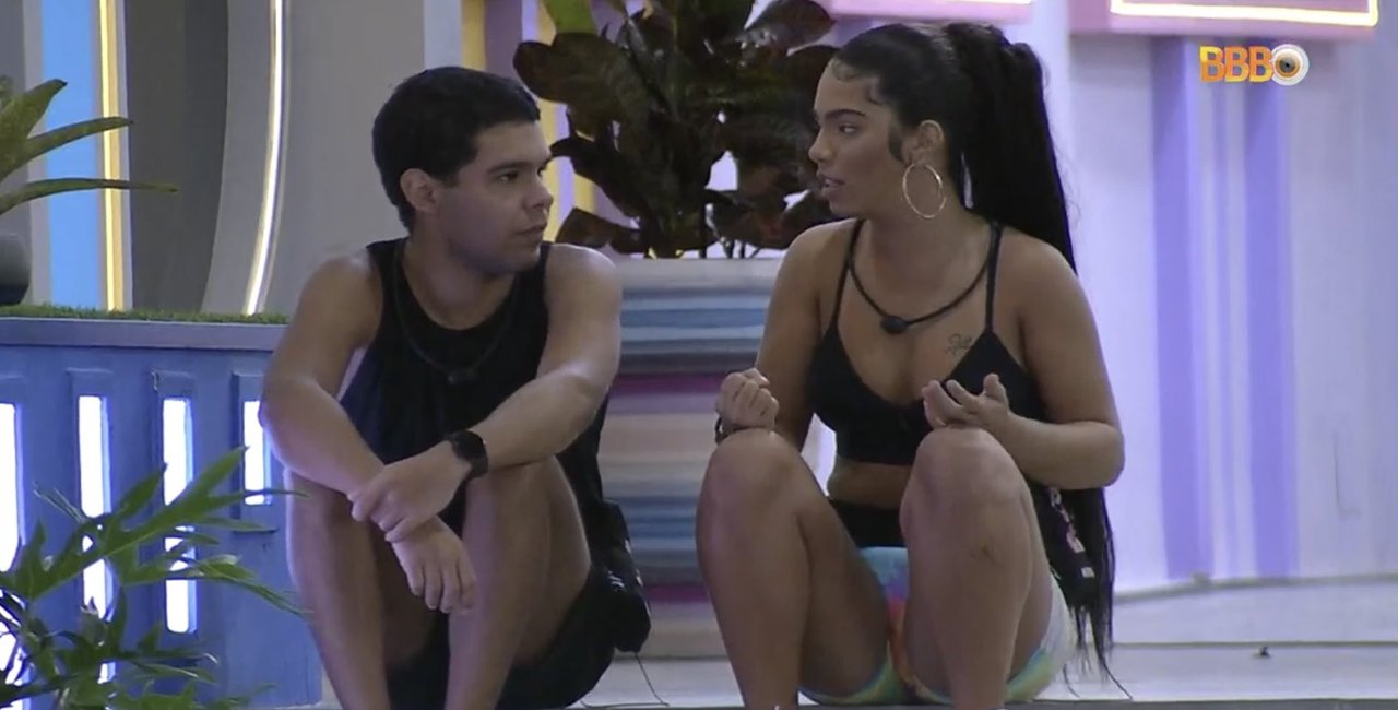 BBB: Maria conversa com Viny sobre atitude 