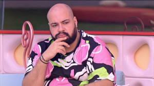 BBB22: Tiago Abravanel diz estar sozinho no jogo