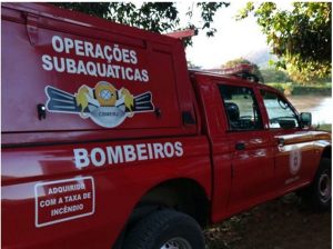 Jovem é encontrado morto em cachoeira; homem tenta socorrer e também morre