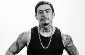 Windersson Nunes esquece publi vigente com iFood