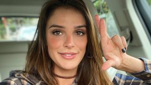 Rafa Brites faz procedimento no rosto e deixa seguidores chocados