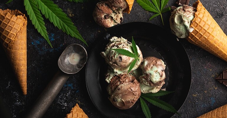 Sorvete de Maconha, Emack & Bolio's, Marimed Inc, Existe sorvete de maconha, sorvete com sabor de maconha, sorvete maconha, sorvete e maconha, sabores exóticos de sorvete