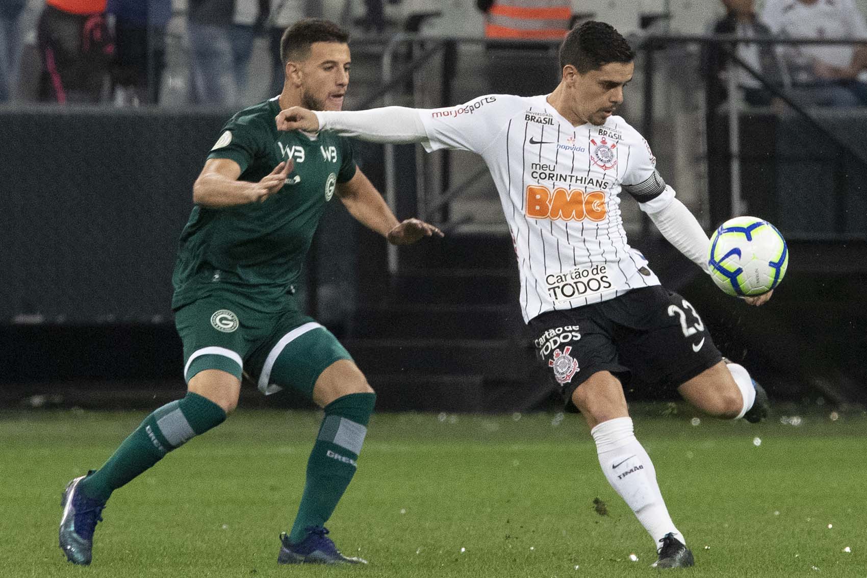 Onde assistir Corinthians x Goiás ao vivo online. foto: reprodução.