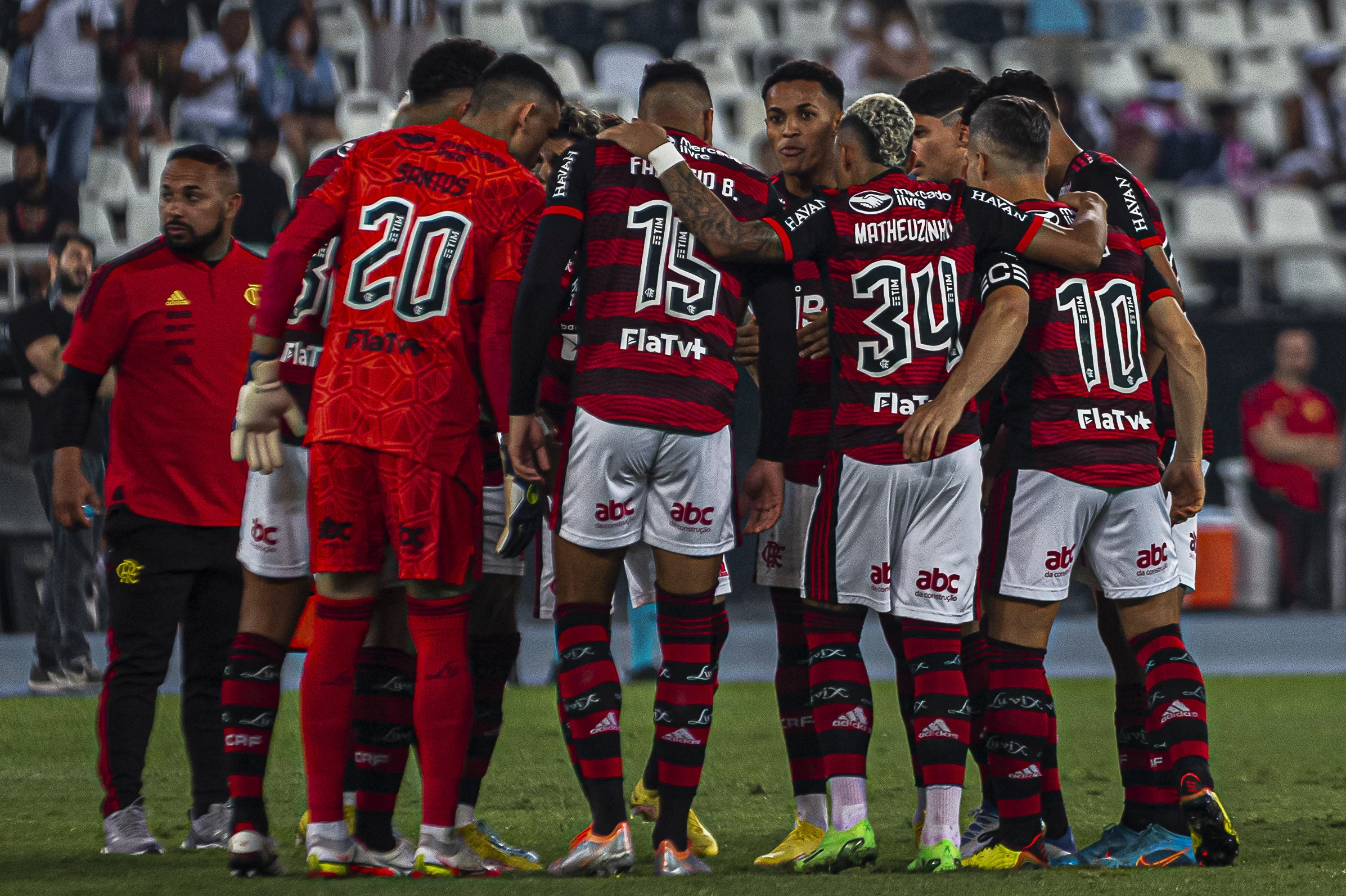 Flamengo x Corinthians: Dorival define escalação para final da Copa. foto: reprodução.