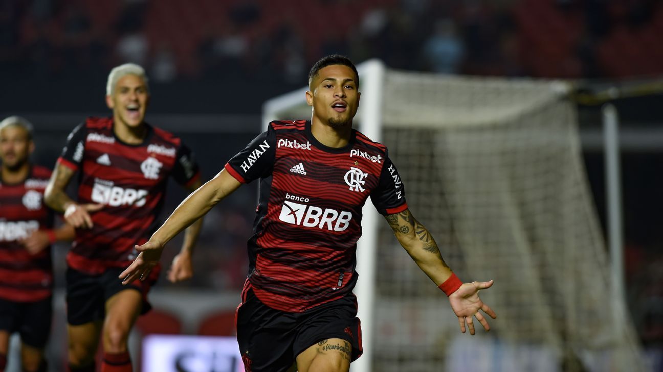 Flamengo x Corinthians: João Gomes leva cartão vermelho logo no primeiro tempo. foto: reprodução