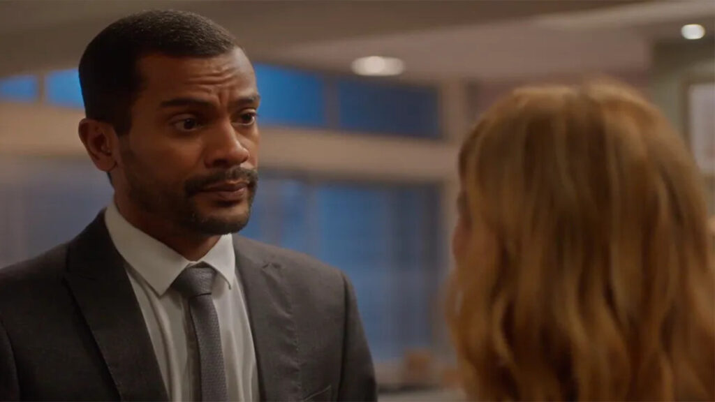 Lumiar (Carolina Dieckmann) e Ben (Samuel de Assis) em Vai na Fé (Foto: Reprodução)