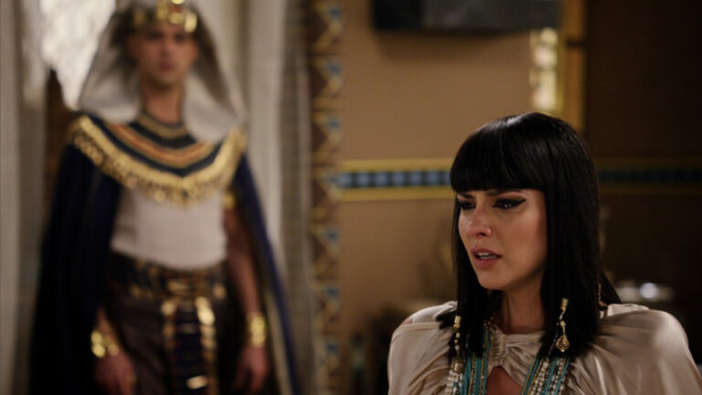 Ramsés (Sergio Marone) e Nefertari (Camila Rodrigues) de Os Dez Mandamentos