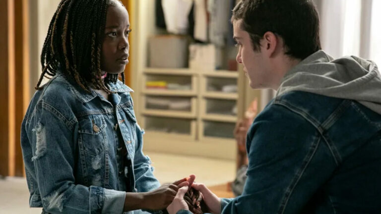 Vai na Fé: Rafa perdoa Kate? Ela assume que foi amante de Theo e ele reage 11 Kate (Clara Moneke) e Rafa (Caio Manhente) na novela Vai na Fé (Foto: Reprodução)