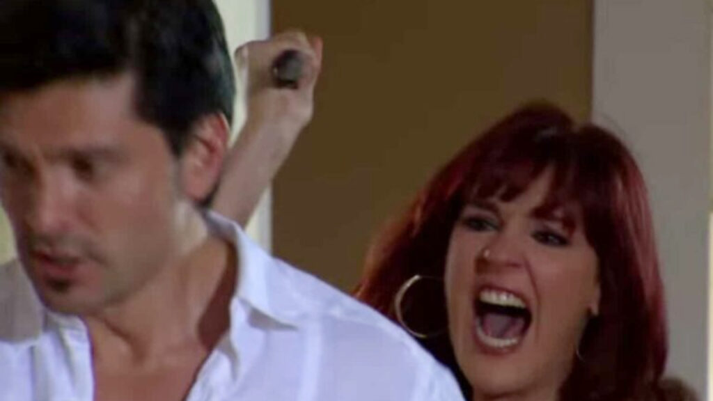 Raquel e Roberto em Sortilégio (Foto: Divulgação)