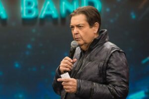 Faustão entra na fila do SUS e aguarda coração novo