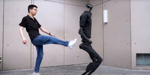 Robô humanoide ”mais potente” do mundo é apresentado pela China