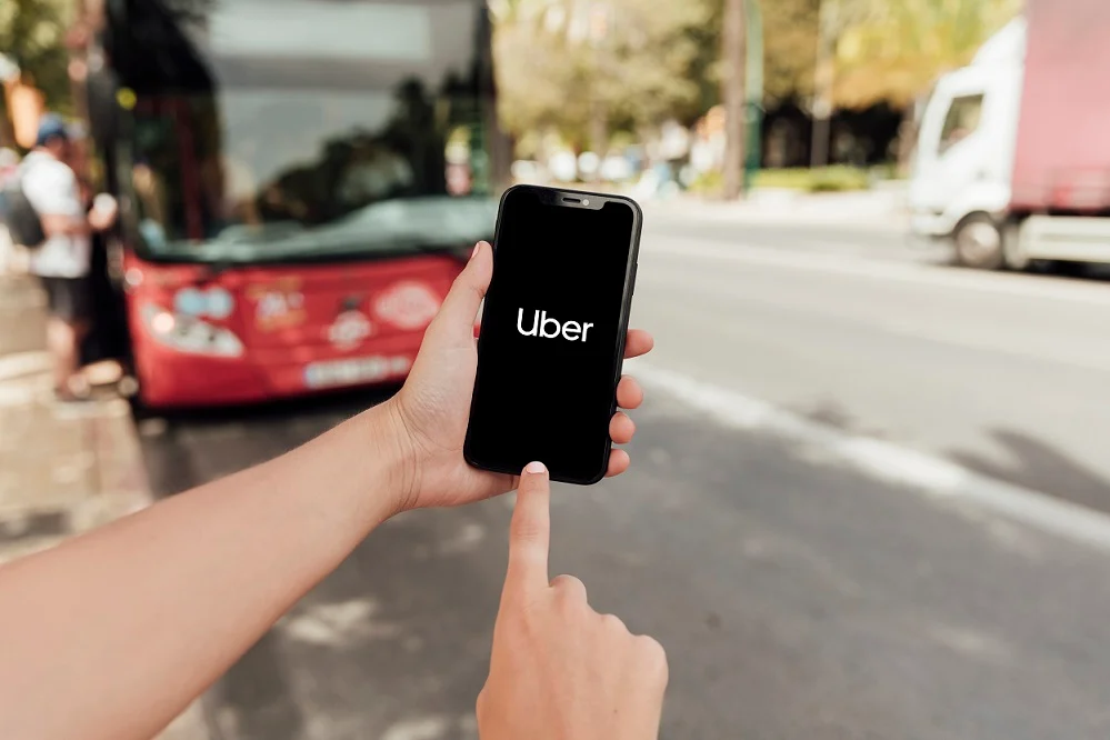 Uber é o aplicativo de viagens mais popular do Brasil