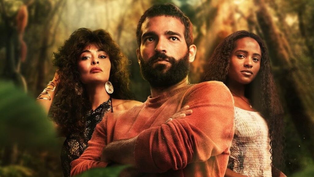 Da esquerda para a direita, aparecem os atores Juliana Paes, Humberto Carrão e Duda Santos