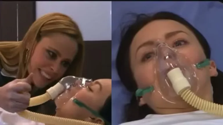 Aída revela a Teresa que ela está paralítica (Foto: Divulgação)